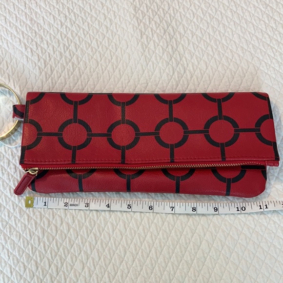 Red and Black Clutch/Wristlet - Picture 7 of 9